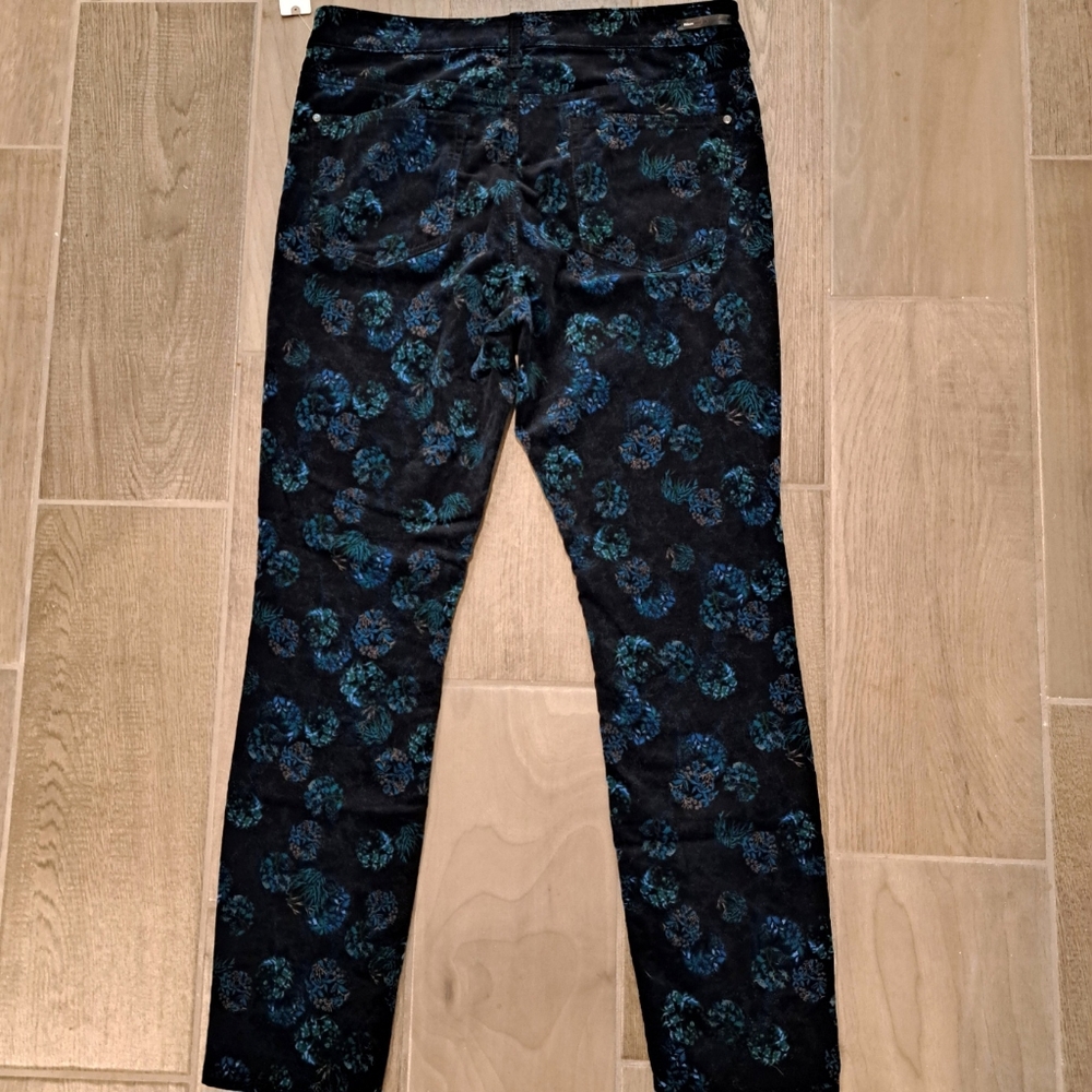 Pilcro Script High-Rise Velvet Pants by Anthropologie - Size 30 - NWT